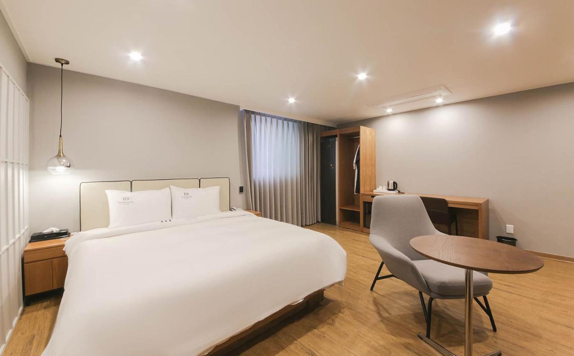H Avenue Hotel In Gyeongju Exterior foto