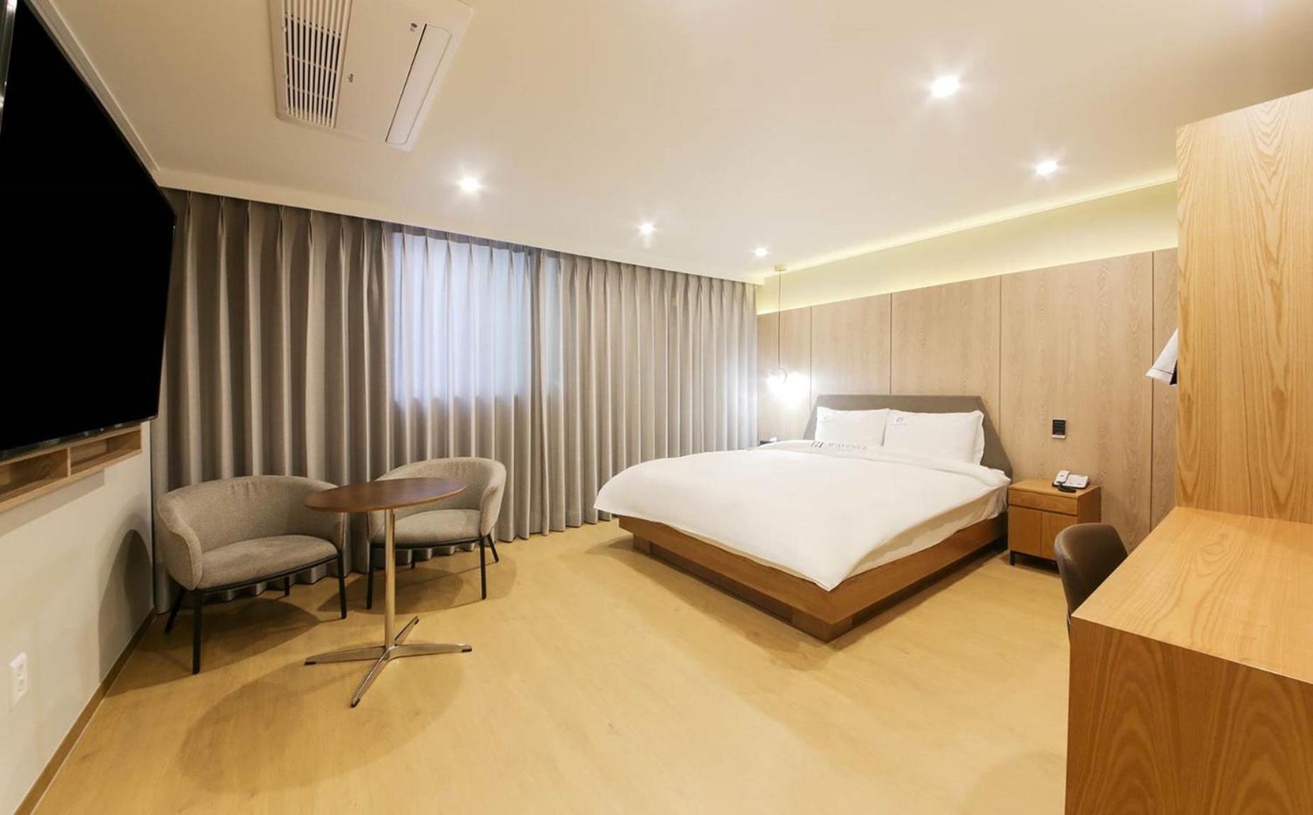 H Avenue Hotel In Gyeongju Exterior foto