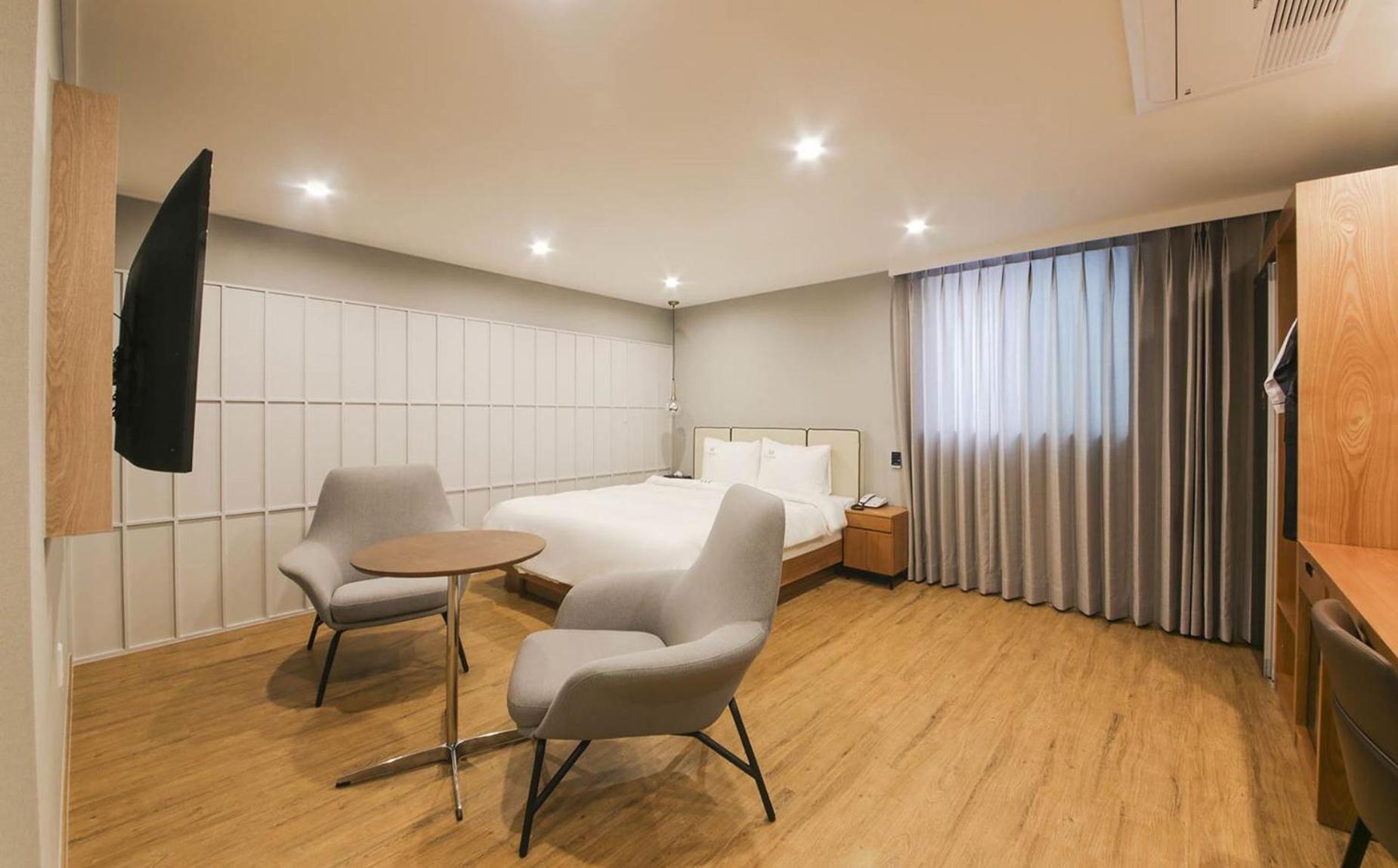 H Avenue Hotel In Gyeongju Exterior foto